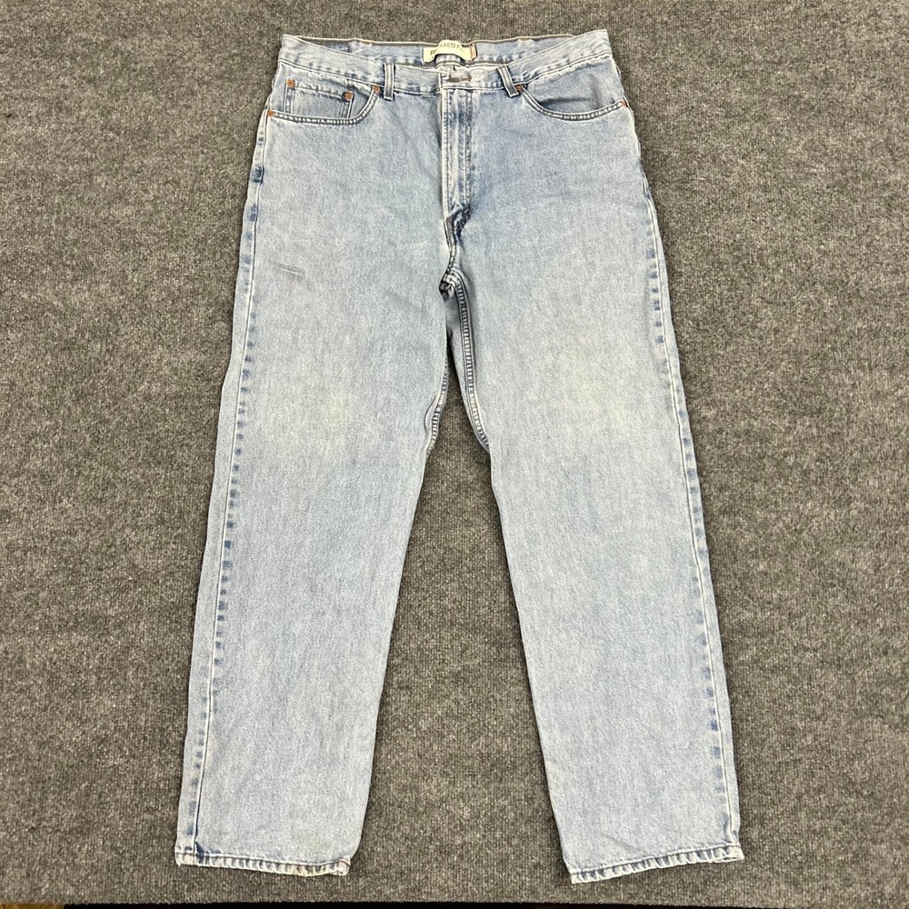 Levis Jeans Mens Size 38x32 Light Wash Blue 550 Relaxed Fit Denim Casual Pants